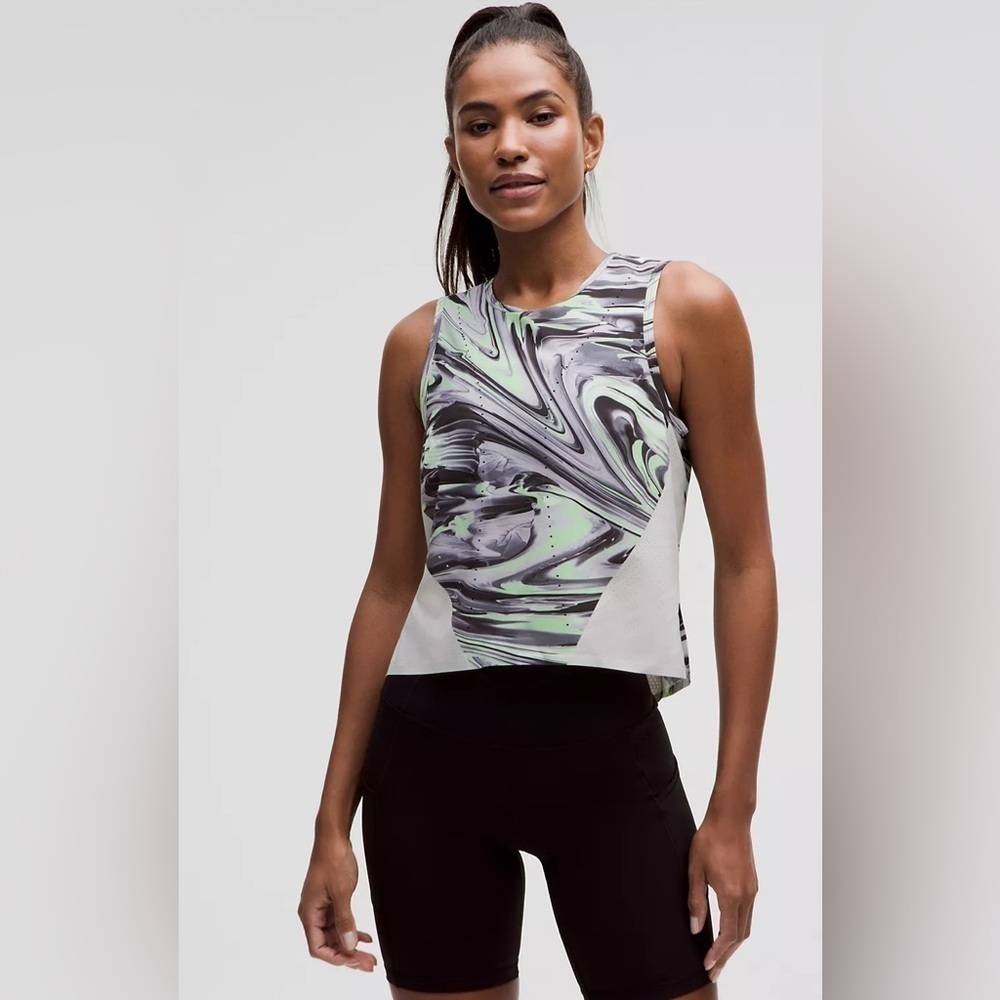 NWT Lululemon Swift Ventilated Running Tank Top in Paint Glide Warp Multi Sz 6